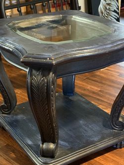 FREE *** Side Table - Solid Wood