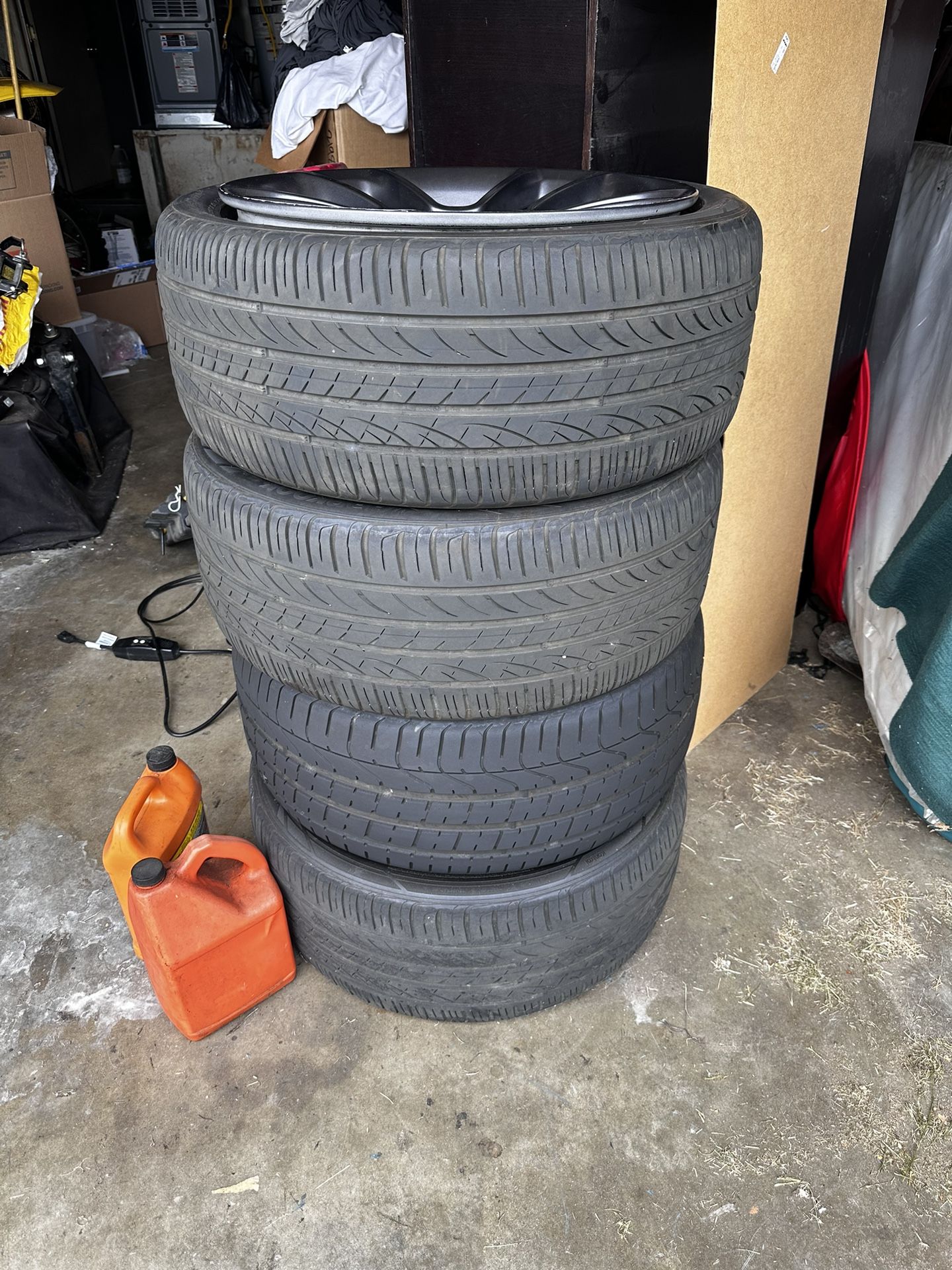 Dodger Charger Scatpack OEM rims