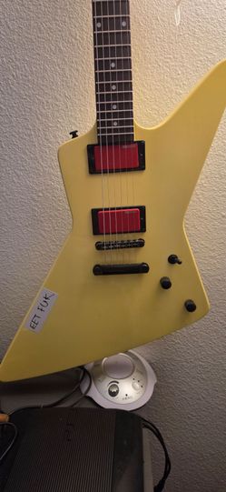 James Hetfield E.S.P. Replica with active https://offerup.com/redirect/?o=RS5NLkdz