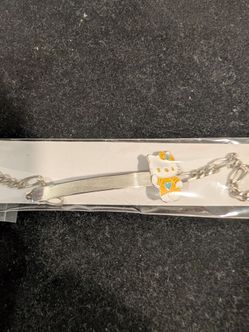 Silver 9.25 hello Kitty bracelet for girls
