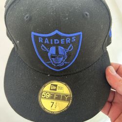 Black/blue Raiders Hat