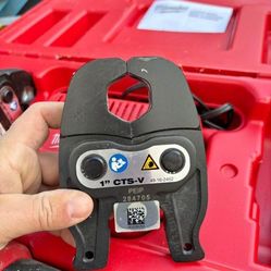 Milwaukee M12 Propress 