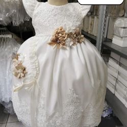 Vestidos Para Primera Comunion Y Ropones/ Vestido De bautizo