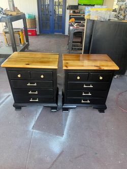 Vintage 1970 Ethan Allen  night stands