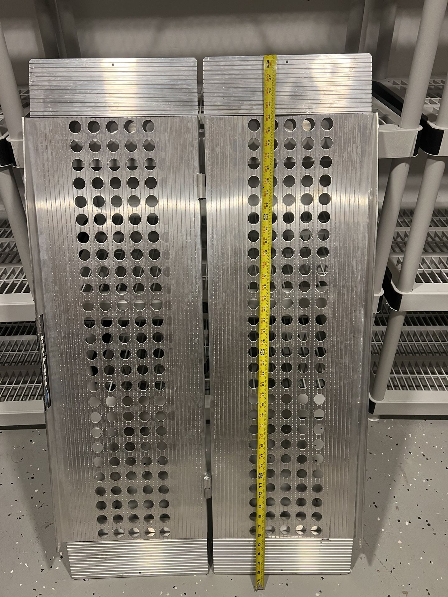 HARMAR MOBILITY Single Fold Safety Ramp - 4' Aluminium Suitcase Ramp