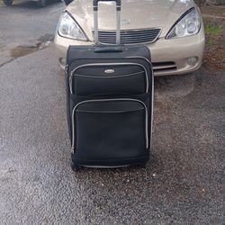 Xl Suitcase 