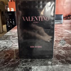 VALENTINO BORN IN ROMA 