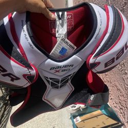 Hockey Shoulder Pads 