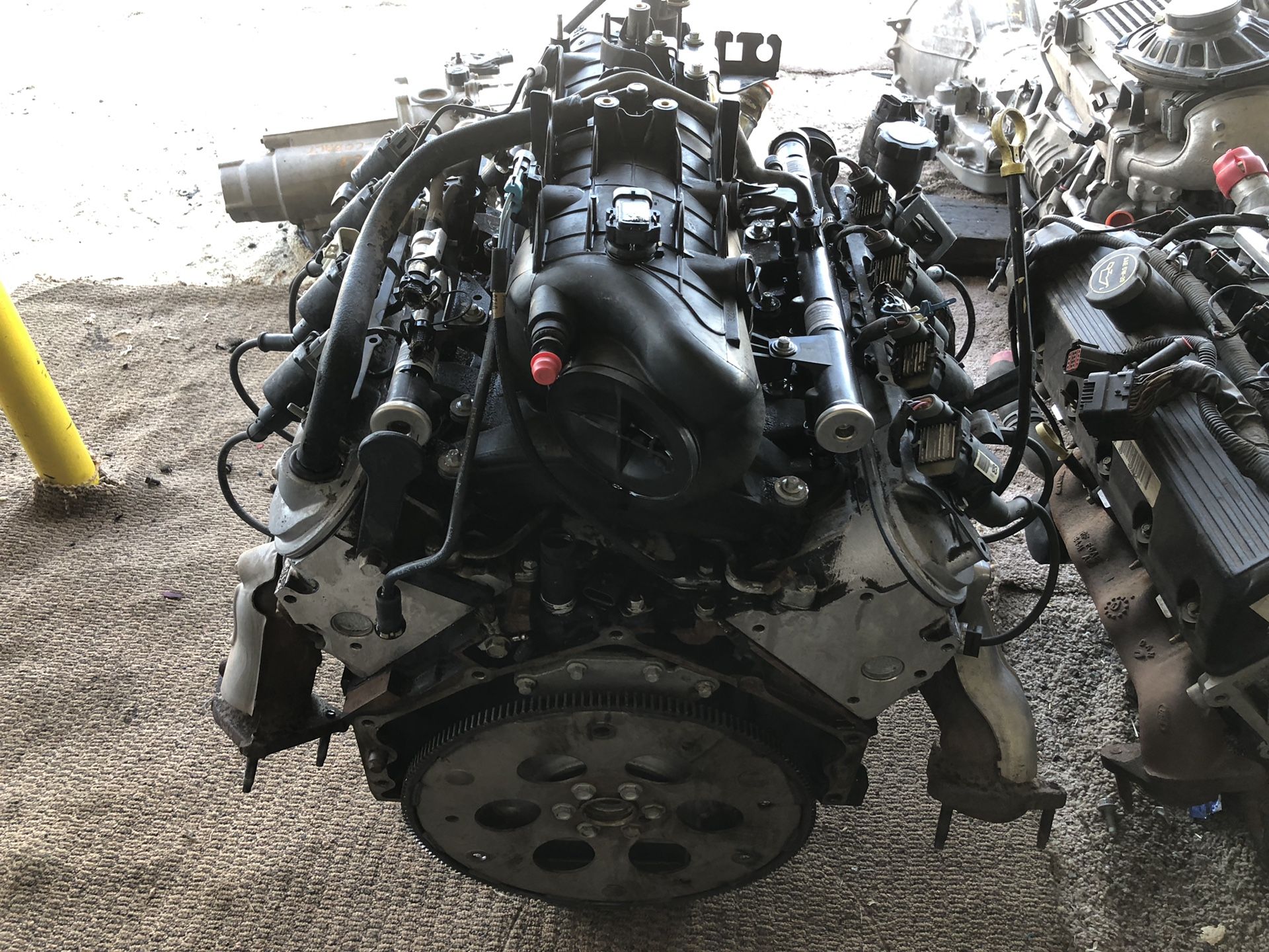 2002 Chevy 5.3 engine for Sale in Phoenix, AZ - OfferUp