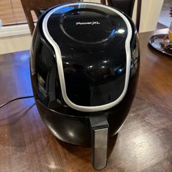 5 Qt Air fryer. 