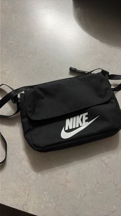 Nike Black Crossbody Shoulder Bag