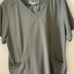 Wonder Wink Jogger Scrub Set