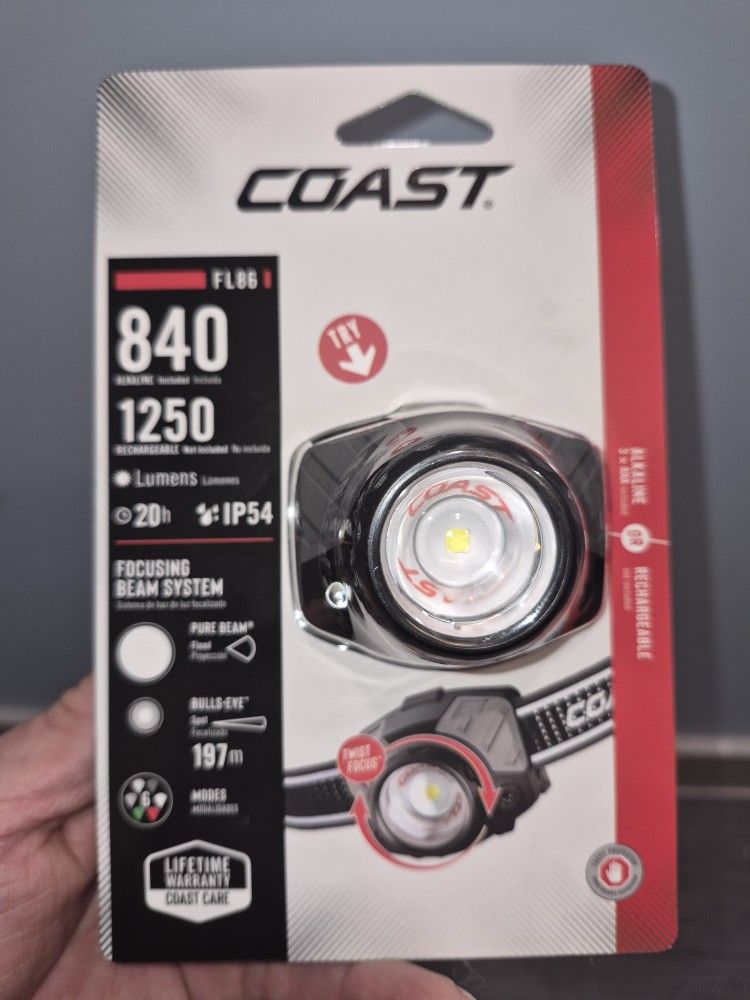 COAST Headlamp FL86 Rechargeable Or Regular Batteries