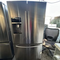 Samsung French Door Stainless Steel Fridge We Deliver And Install🚚