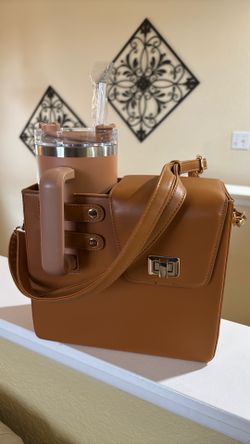 Shoulder Bag With Water Jug