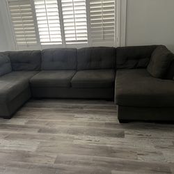 3-Piece sectional with chases