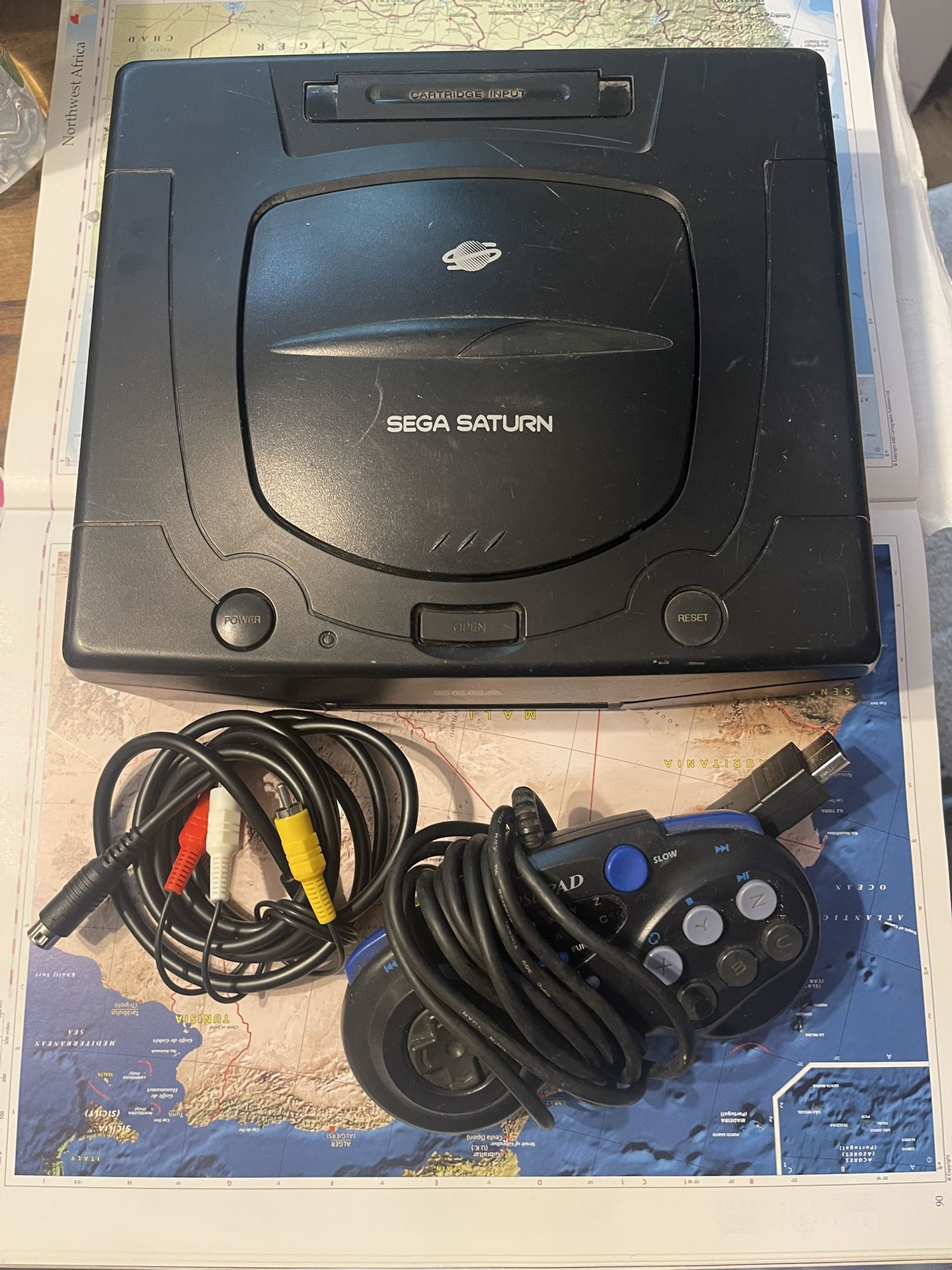 SEGA Saturn Console with Power cord & 1 controller Retro Gaming System WORKS