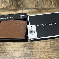 Brand New Michael Kors Wallet 