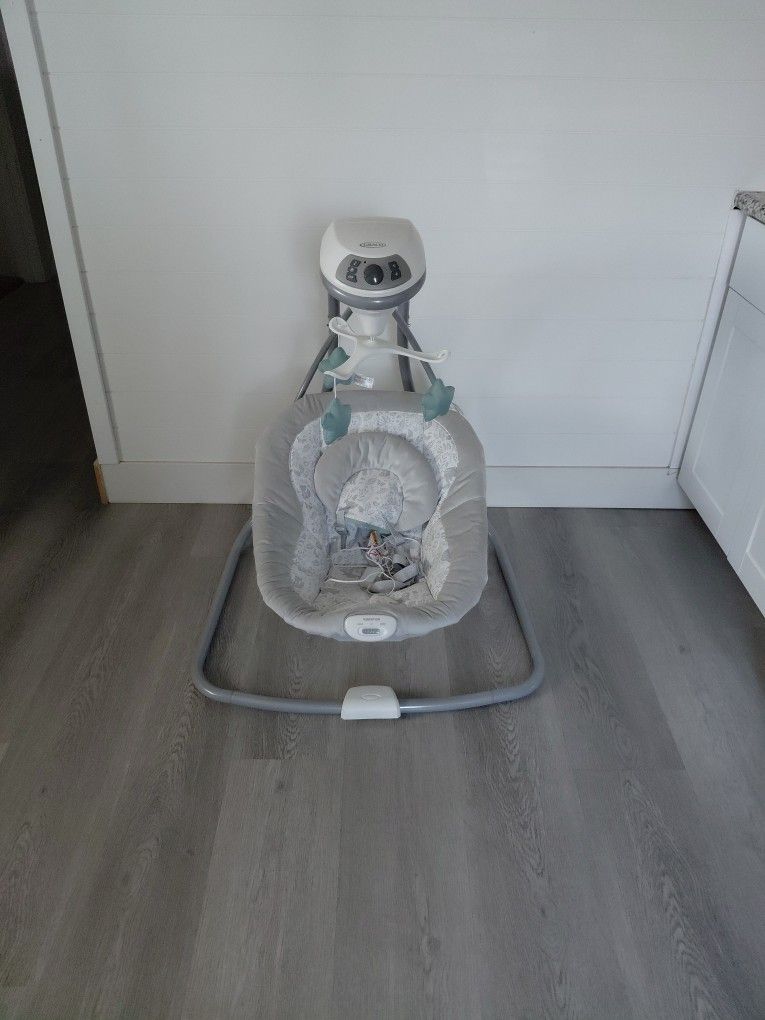 Graco Baby Swing