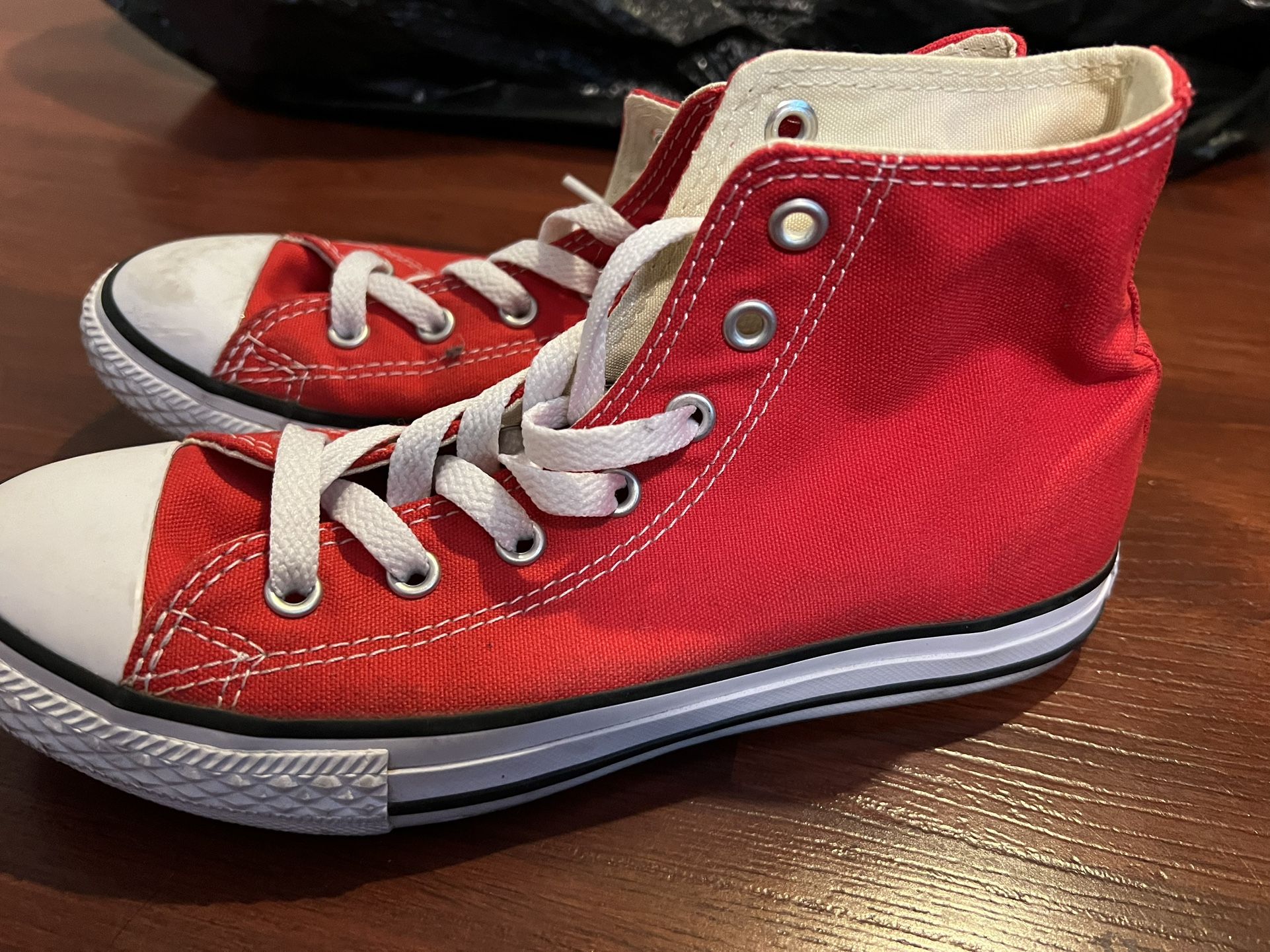 Red Converse