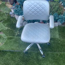 Cute Silver Office Chair 