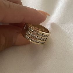 14K Gold With Diamonds Ring