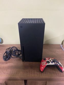 XBOX Series X 1 TB With Controller