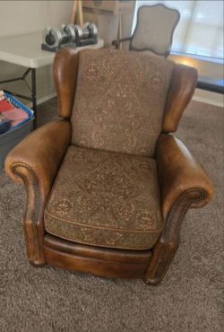 Leather Barcalounger Recliner