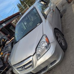 Parting Out 2007 Honda Odyssey Parts