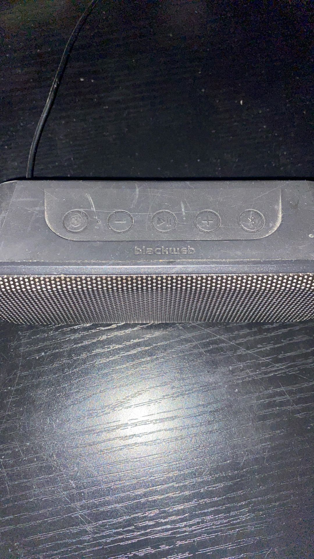 Black web Speaker