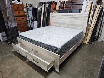 King bed and mattress