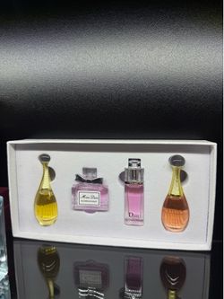 Mini dior perfume set of 4