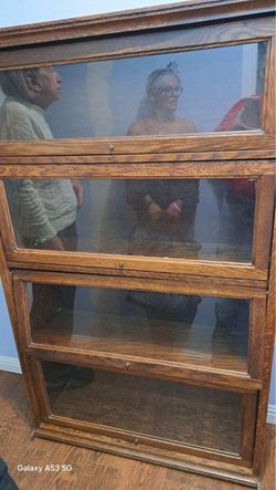 Cabinet with glass doors
