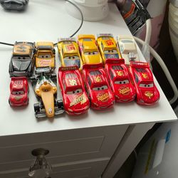 Disney Pixar Cars Diecast Loose (NOT A DOLLAR)