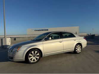 2005 Toyota Avalon