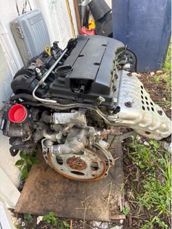 Motor Mitsubishi oudlander 2010