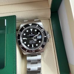 Rolex Submariner Date