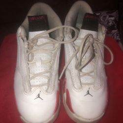 2 Youth Jordans