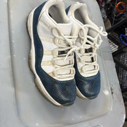 Nike Air Jordan Retro 11 Low Navy Snakeskin. Size 10.5
