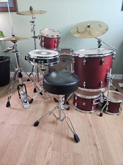 Gretsch Marquee - Satin Dark Cherry 5 Piece Drumset