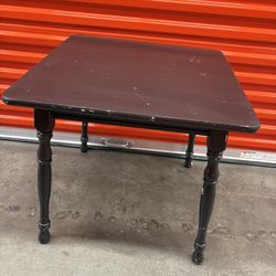 Small Table/Child's Table/Vintage wooden table/