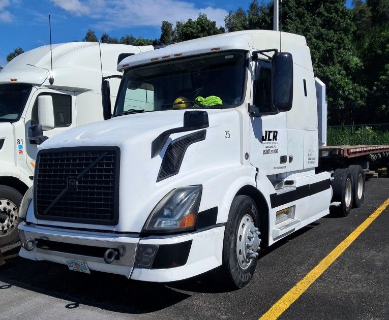 2005 Volvo Other