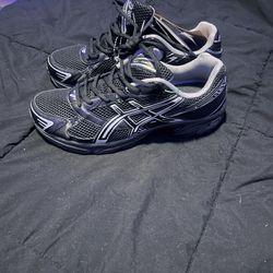 ASICS Gel 1130 Size 11