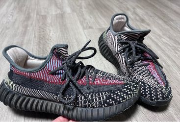 Yeezy Boost 350 V2 used but mint Yechei sz 6
