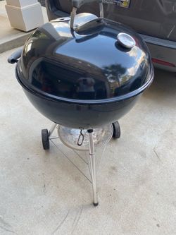 Weber Charcoal Grill!!