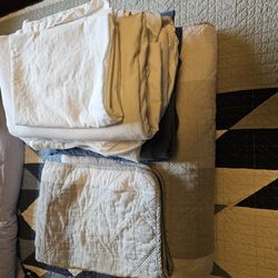 Eddie Bauer bedding bundle (quilt + flannel sheets)