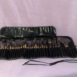 Make up  Brushes