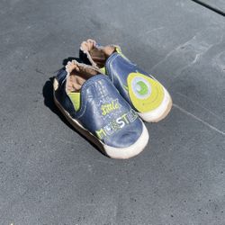 Robeez Monsters Inc Shoes 6-12 Months