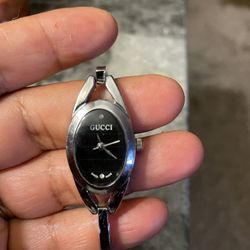 Gucci Watch 