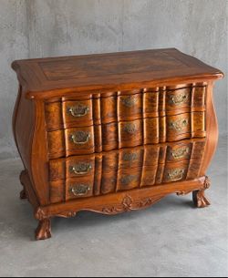 BEAUTIFUL Vintage Louis XV Style Bombe Chest of Drawers DELIVERY AVALIABLE